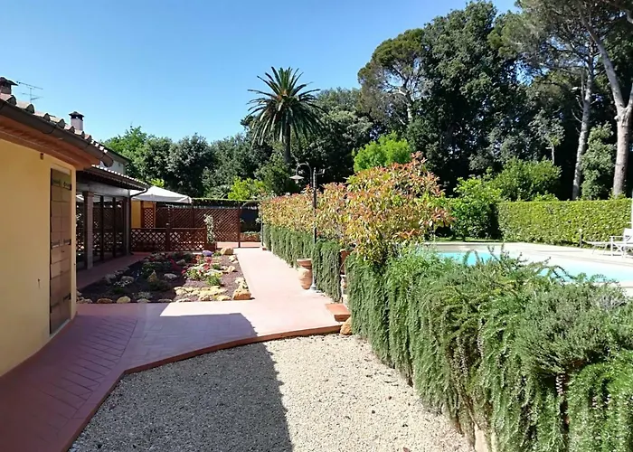 Casale La Crocetta Розиньано Солве